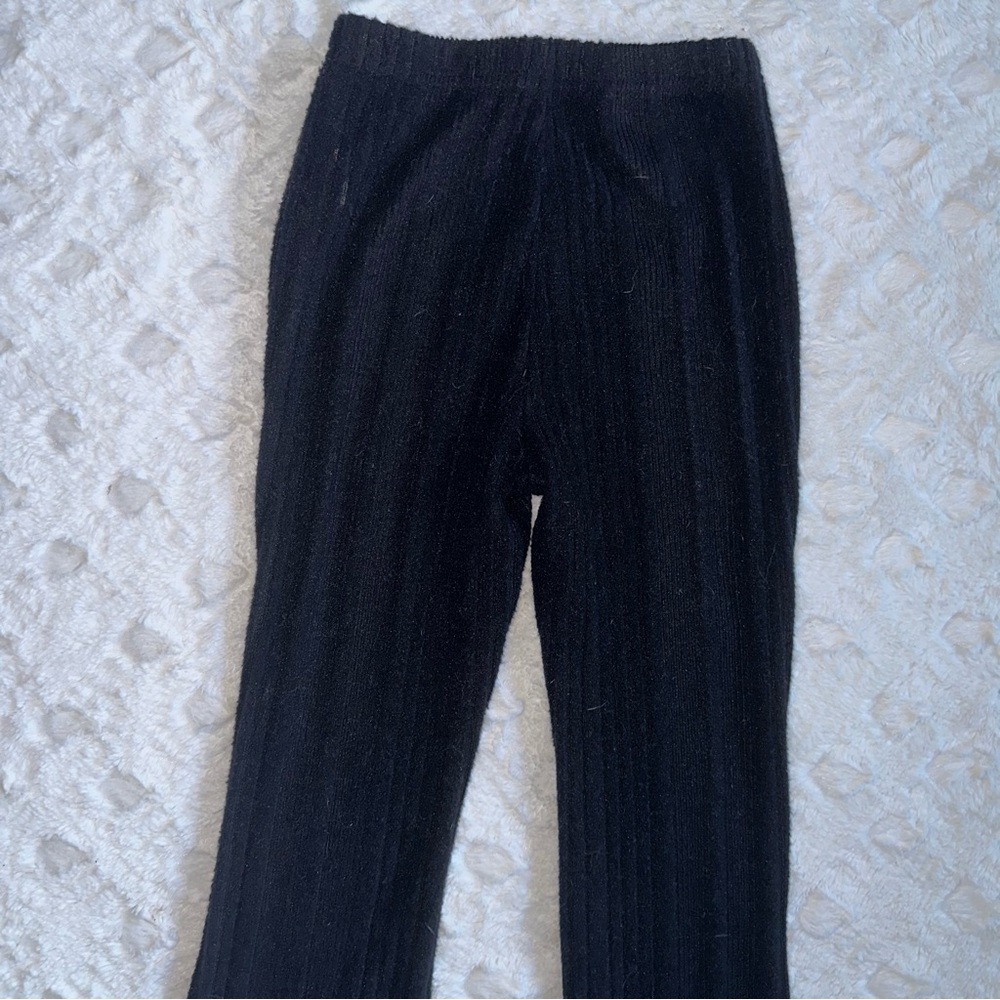 Black Knitted Yoga Pants - Size Petite XXS - Picture 3 of 7